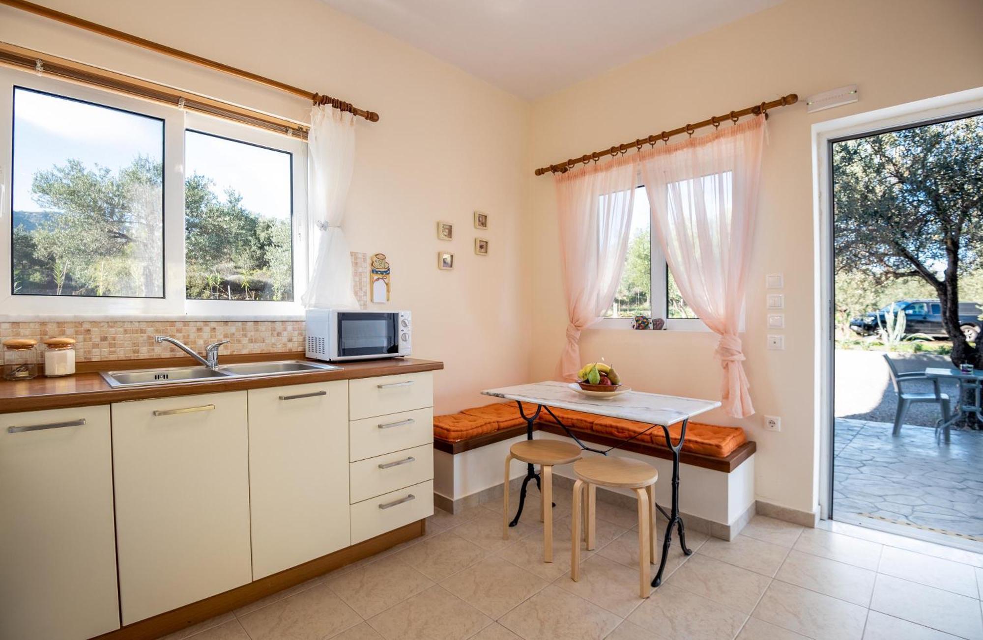 הוילה קלטוס Evgenias Olive House מראה חיצוני תמונה