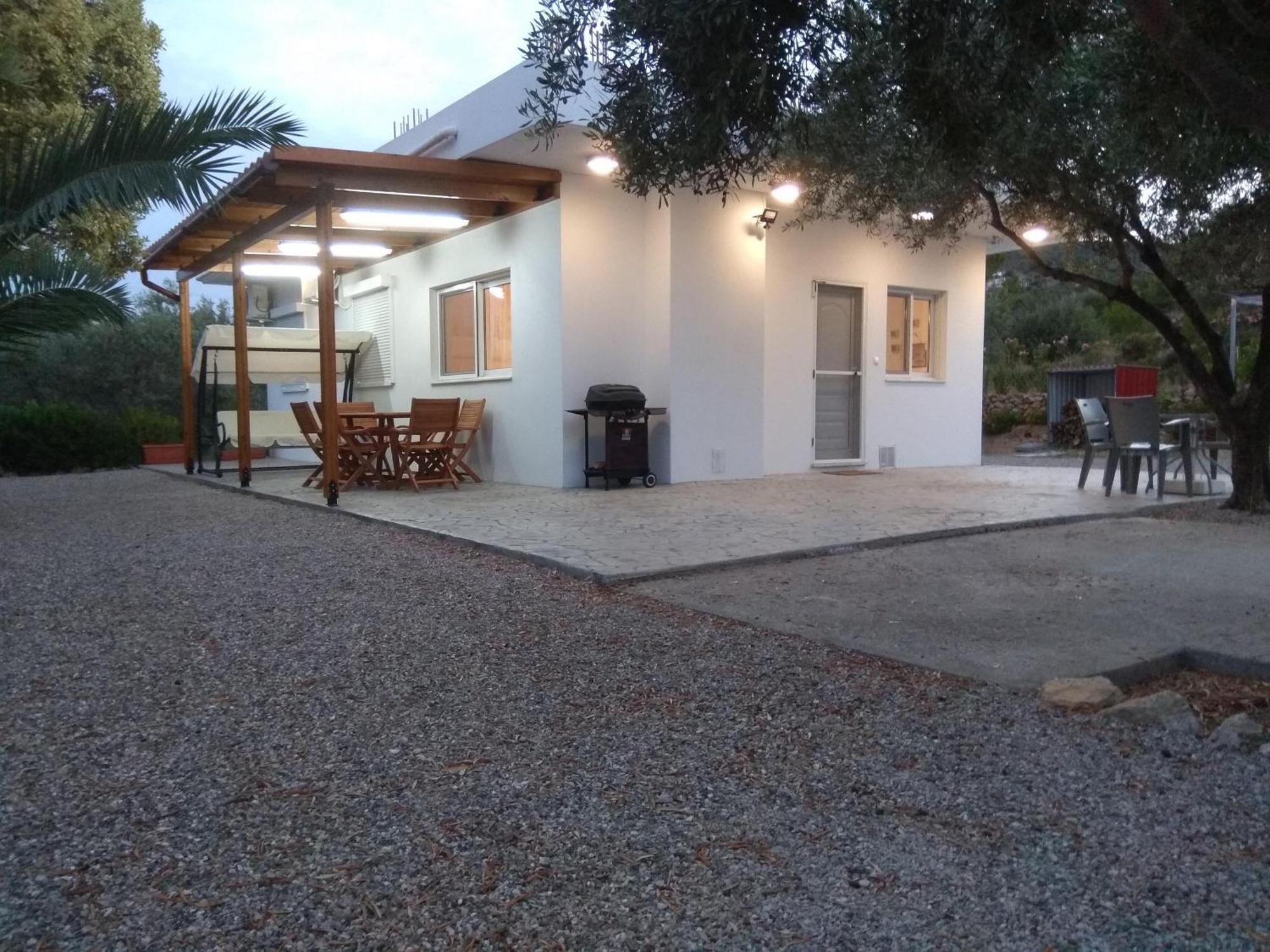 הוילה קלטוס Evgenias Olive House מראה חיצוני תמונה
